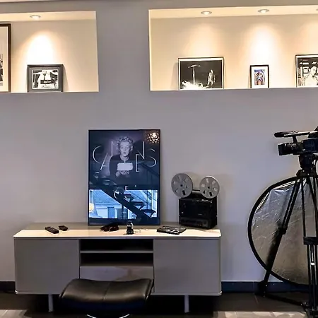 Le Loft Cinema *